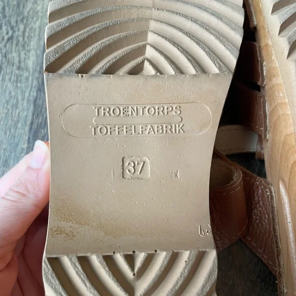 Troentorp | Leather Swedish Clogs | Size 37 - Picture 15 of 15